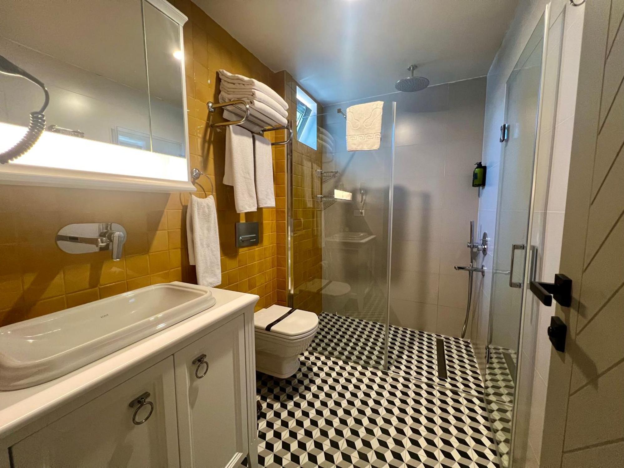 Weingart Suites Hotel Istanbul Eksteriør billede